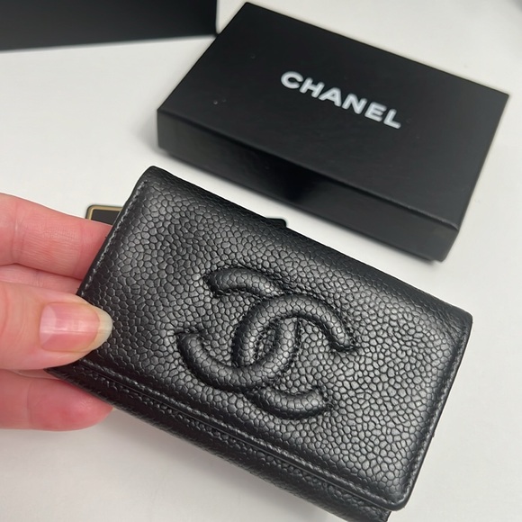 Chanel Key Chain Holder - Picture 2 of 7